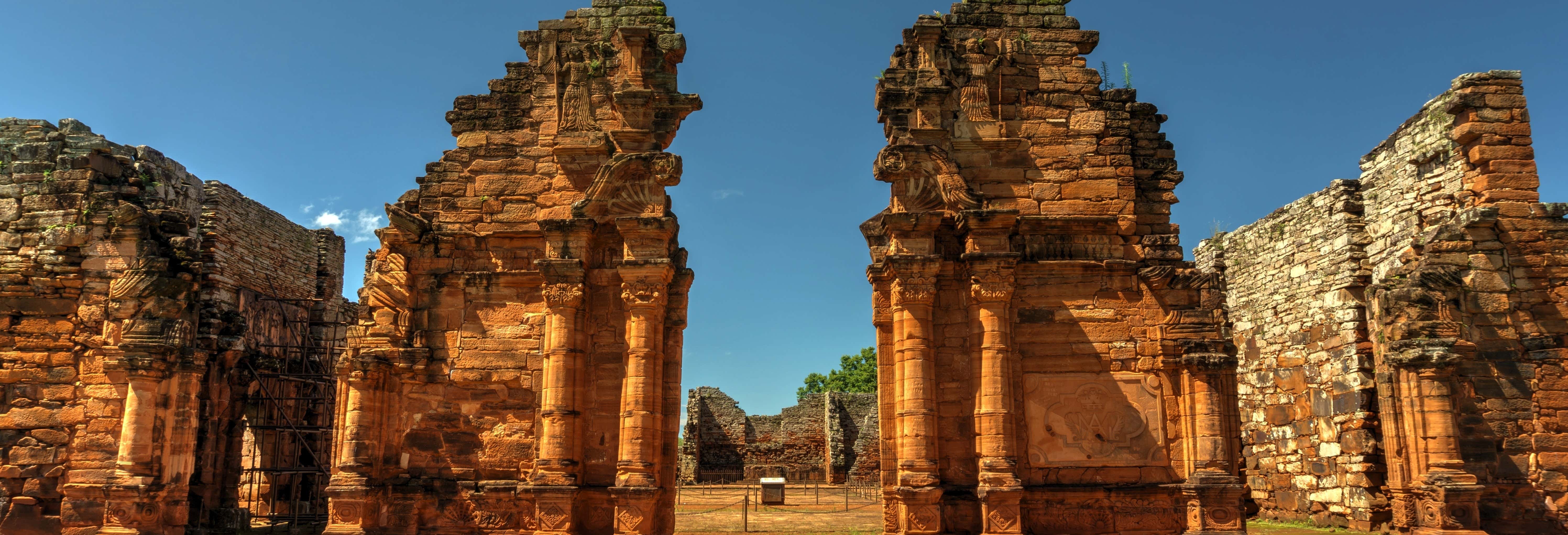 Excursão às ruínas de San Ignacio e às minas Wanda